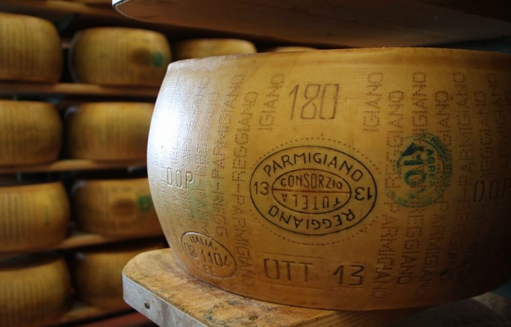  Parmigiano Reggiano 