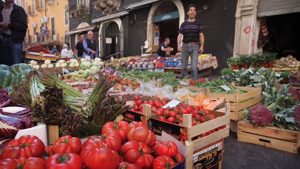  Market in Sicily  