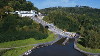  Riding up Arzviller boat elevator 