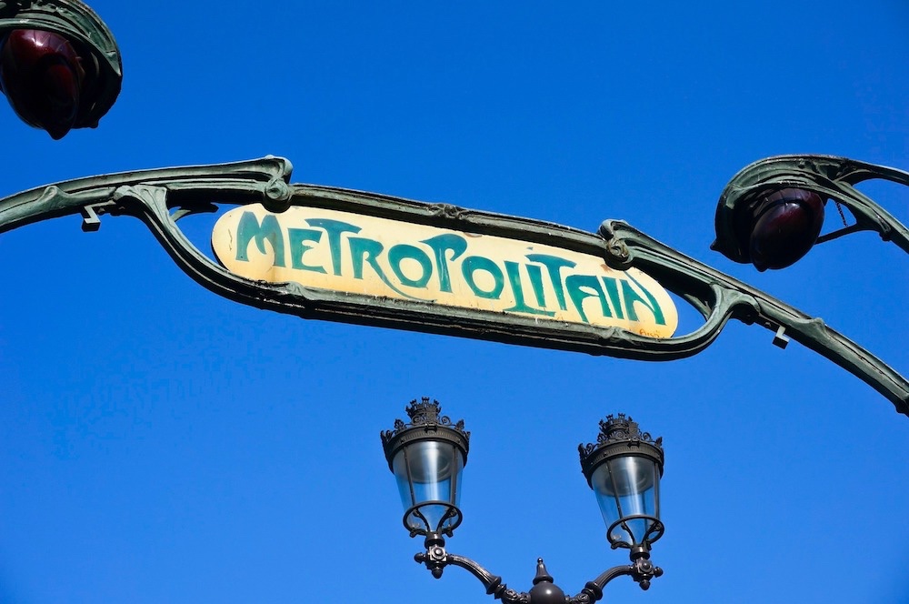  Metropolitain Entrance 