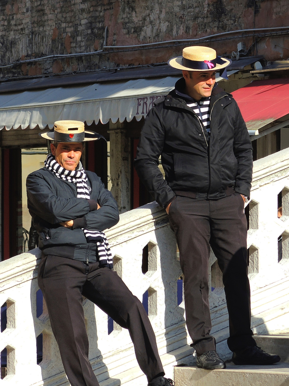  Gondoliers Waiting for a Fare 