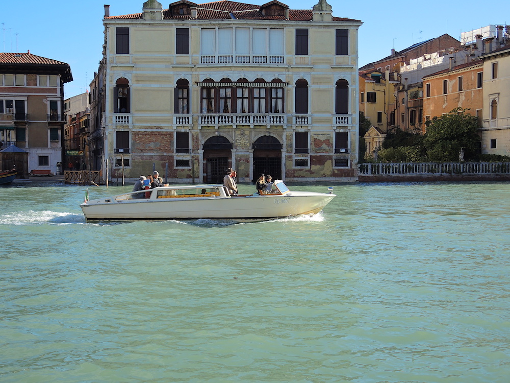  Private Water Taxi 